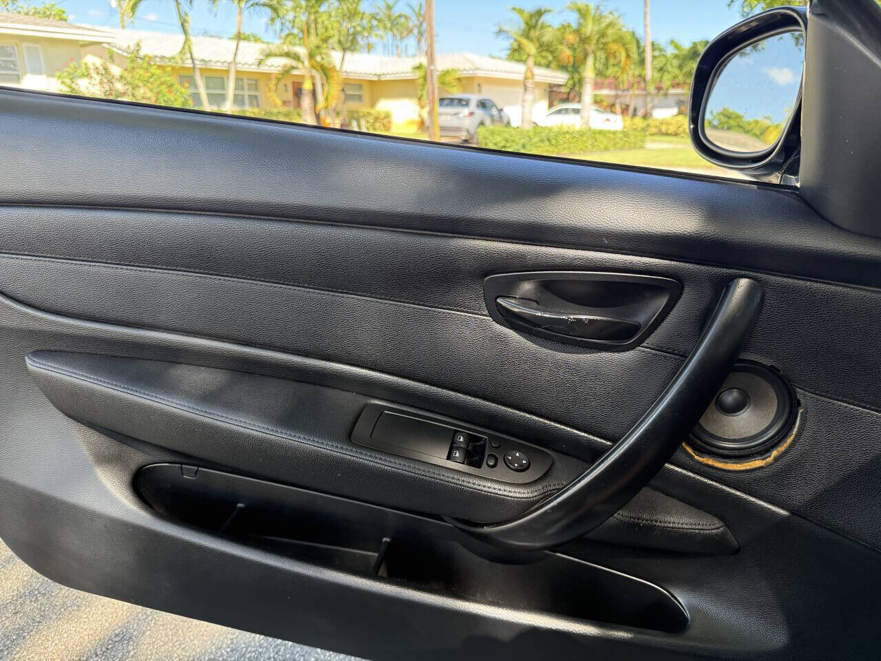 2011 BMW 135i in Hollywood, FL 33023-1906 - 18066530 25