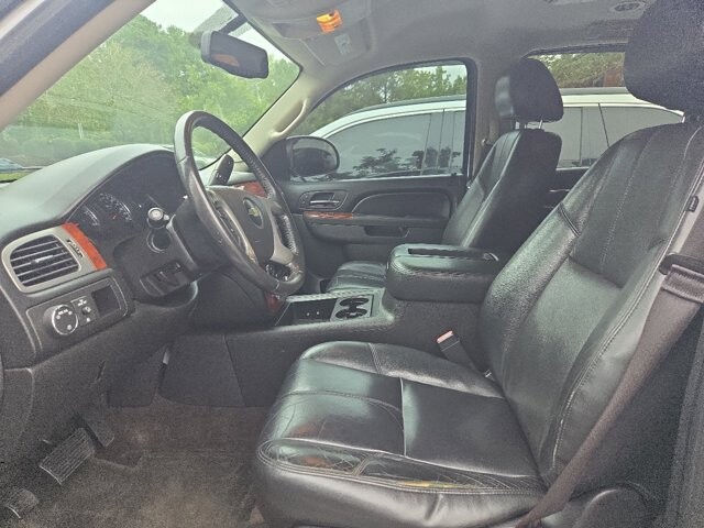 2014 Chevrolet Suburban in Virginia Beach, VA 23464 - 18066534 4