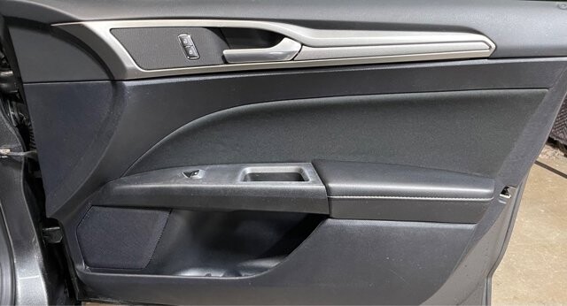 2019 Ford Fusion in Conyers, GA 30094 - 18066536 17