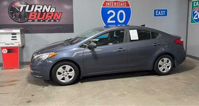 2016 Kia Forte in Conyers, GA 30094 - 18066537 3