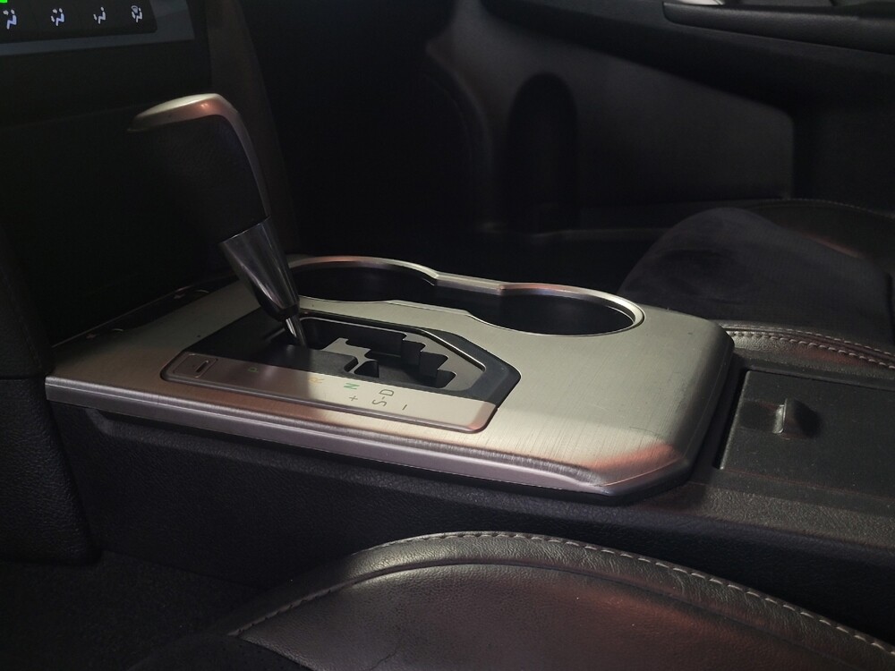 2014 Toyota Camry in Tallahassee, FL 32304 - 18066621 26