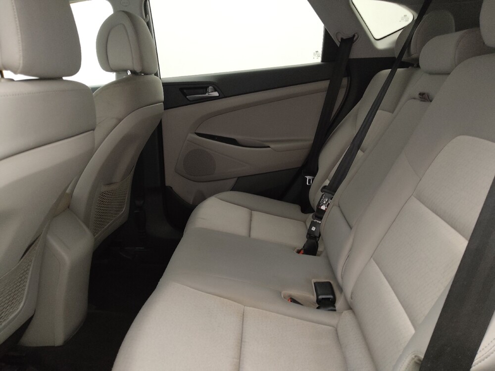 2017 Hyundai Tucson in Charleston, SC 29414 - 18066687 18