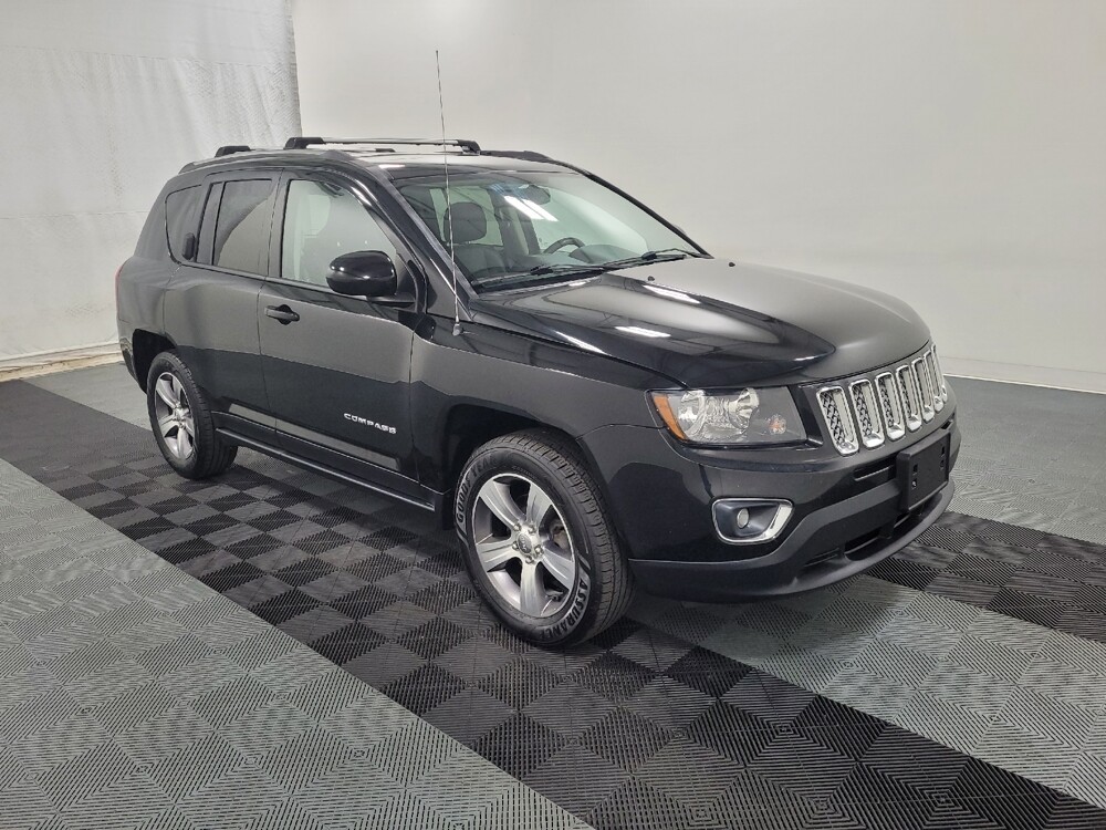 2017 Jeep Compass in Allentown, PA 18103 - 18066729 11
