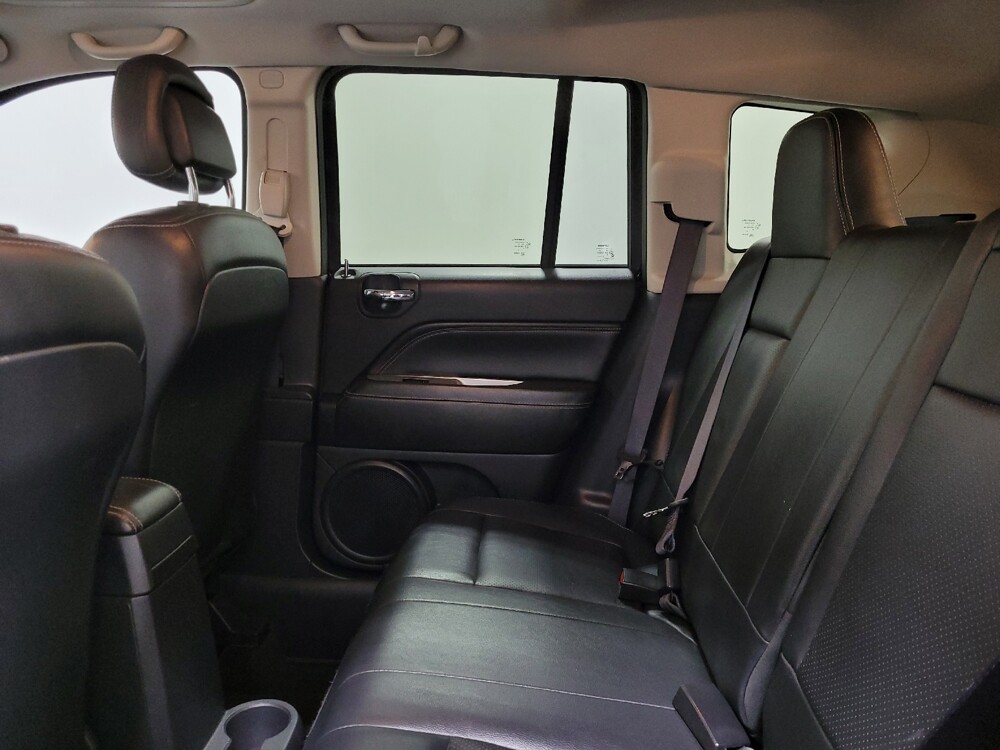 2017 Jeep Compass in Allentown, PA 18103 - 18066729 18