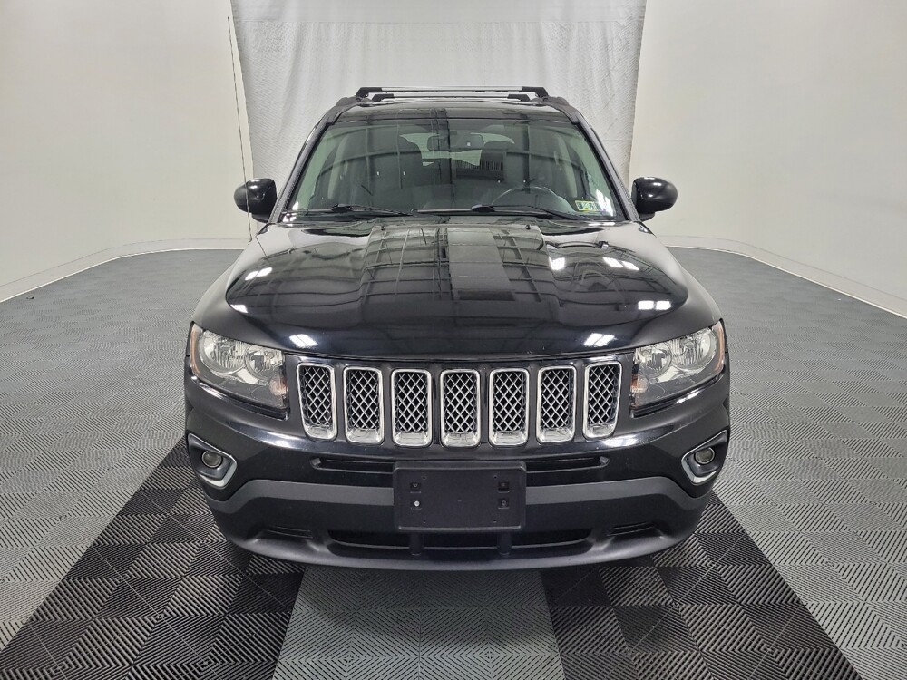 2017 Jeep Compass in Allentown, PA 18103 - 18066729 14