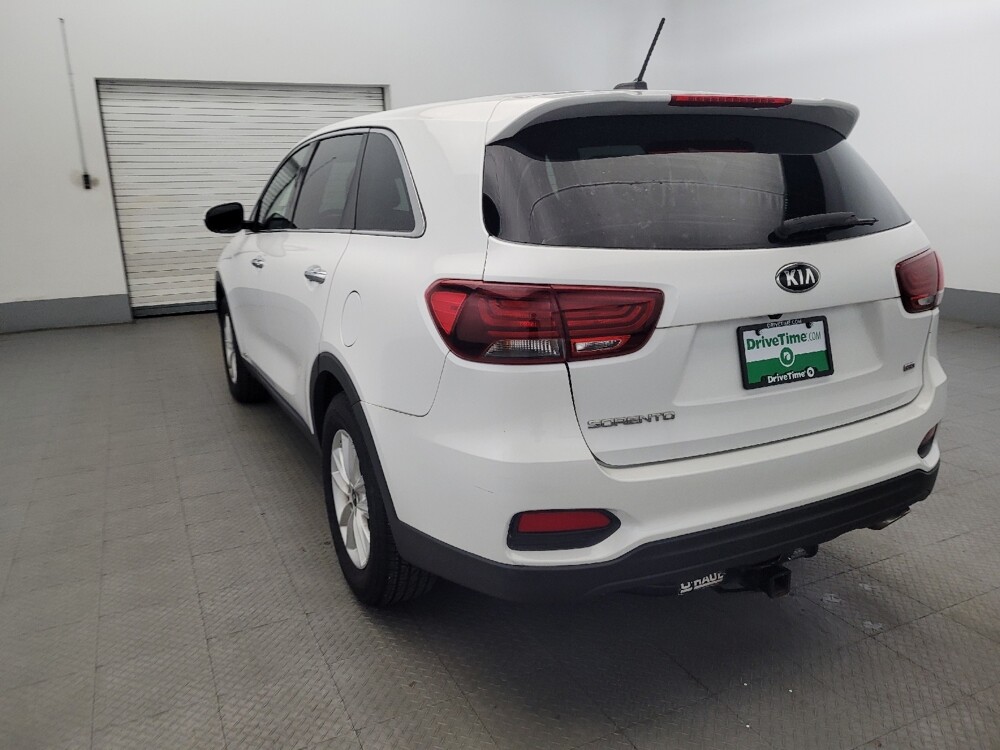 2019 Kia Sorento in Plymouth Meeting, PA 19462 - 18066737 5