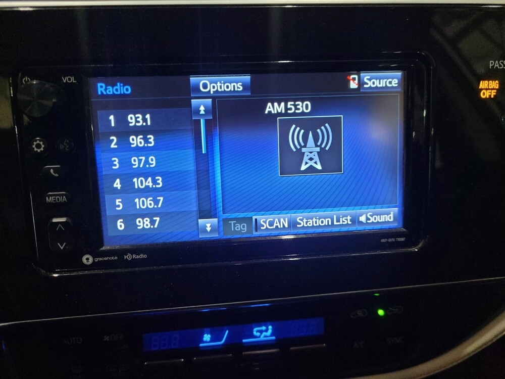 2017 Toyota Corolla in Chesapeake, VA 23320 - 18066742 25