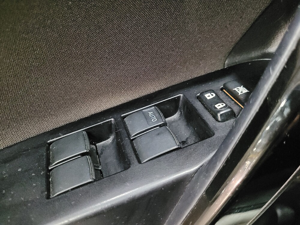 2017 Toyota Corolla in Chesapeake, VA 23320 - 18066742 27