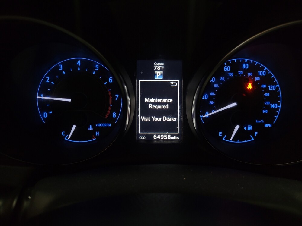 2017 Toyota Corolla in Chesapeake, VA 23320 - 18066742 23