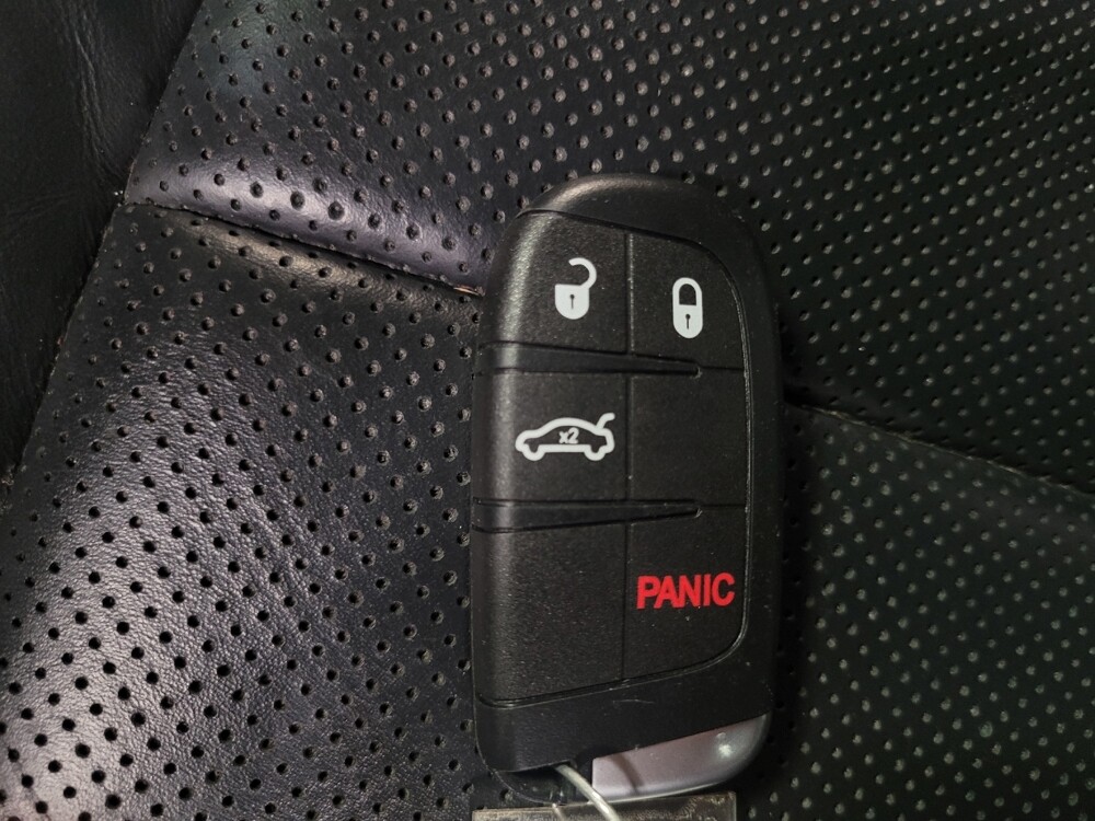 2015 Chrysler 200 in Tallahassee, FL 32304 - 18066752 32