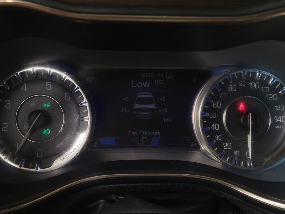 2015 Chrysler 200 in Tallahassee, FL 32304 - 18066752 23