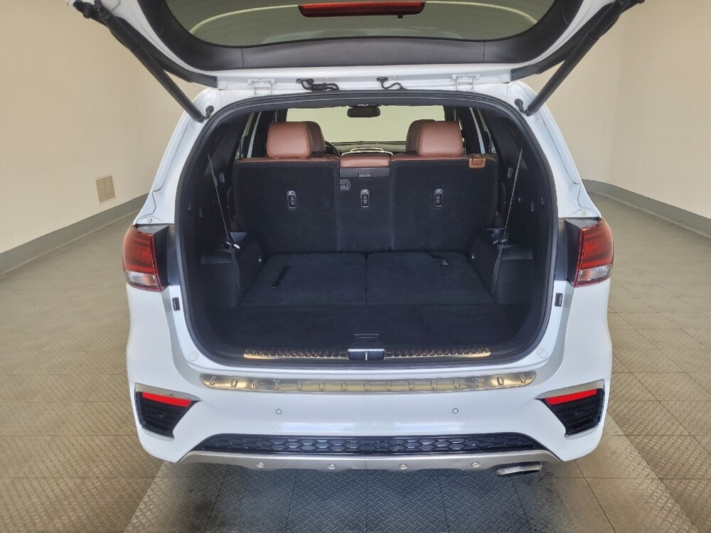 2019 Kia Sorento in Indianapolis, IN 46222 - 18066765 29