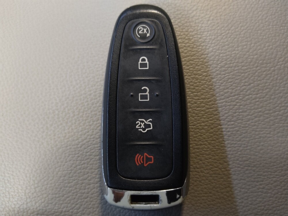 2017 Ford Escape in Charlotte, NC 28213 - 18066849 32