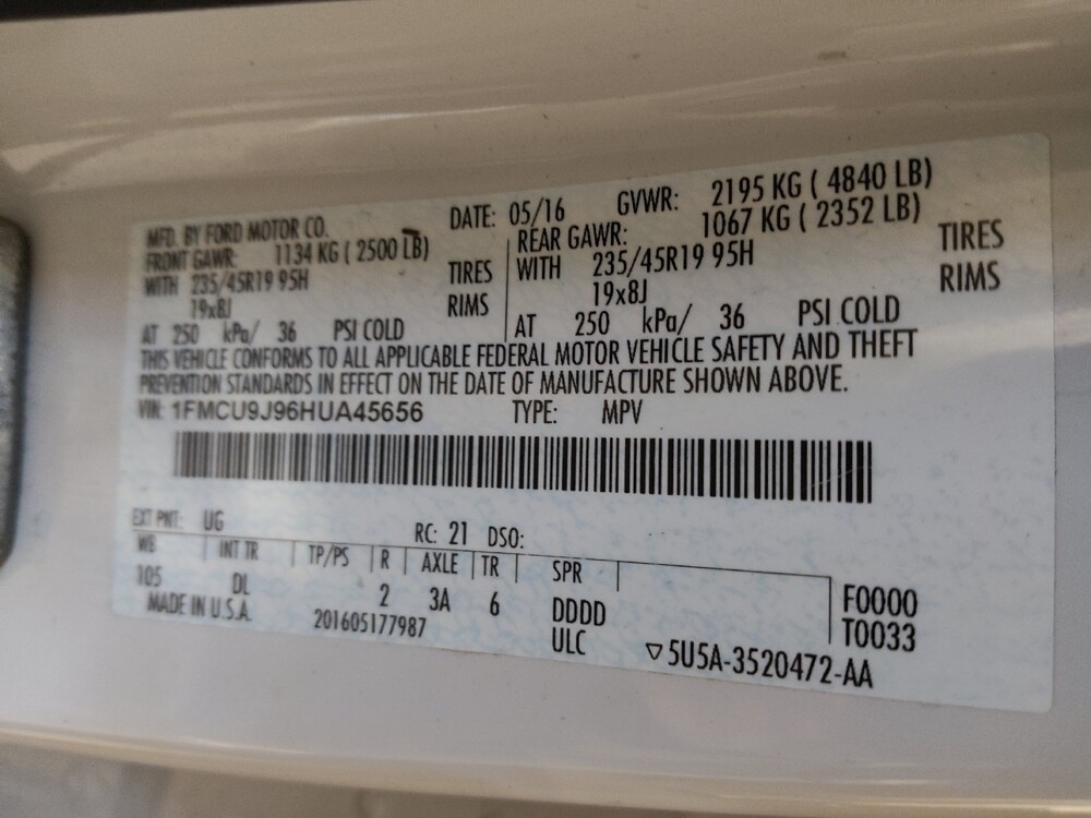 2017 Ford Escape in Charlotte, NC 28213 - 18066849 33