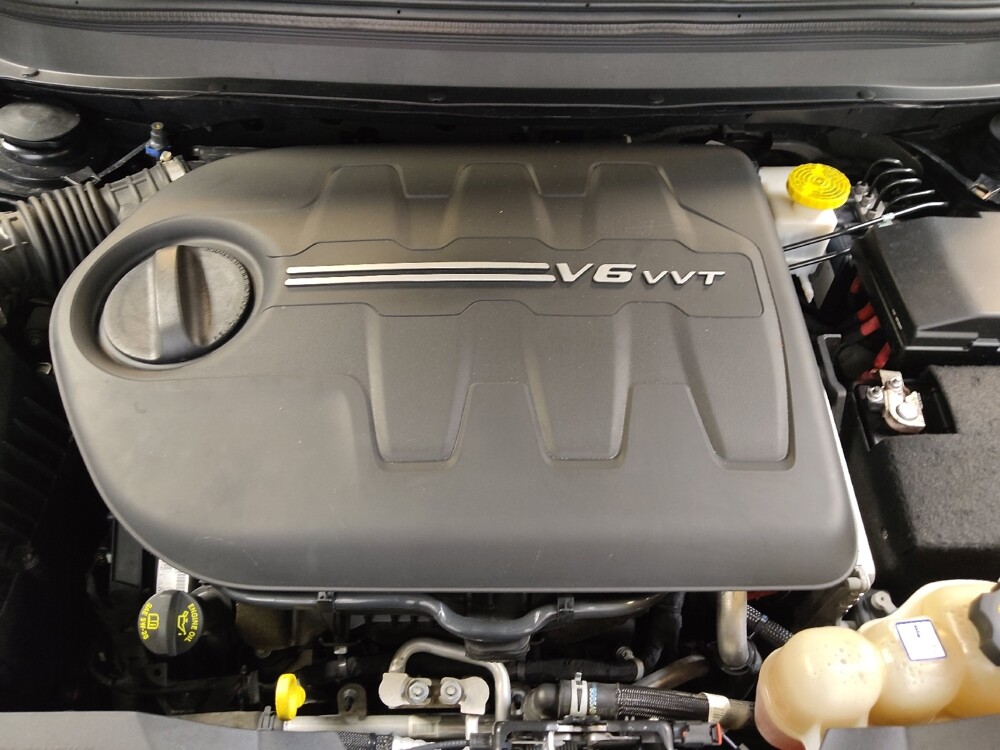 2019 Jeep Cherokee in Bradenton, FL 34207 - 18066925 30