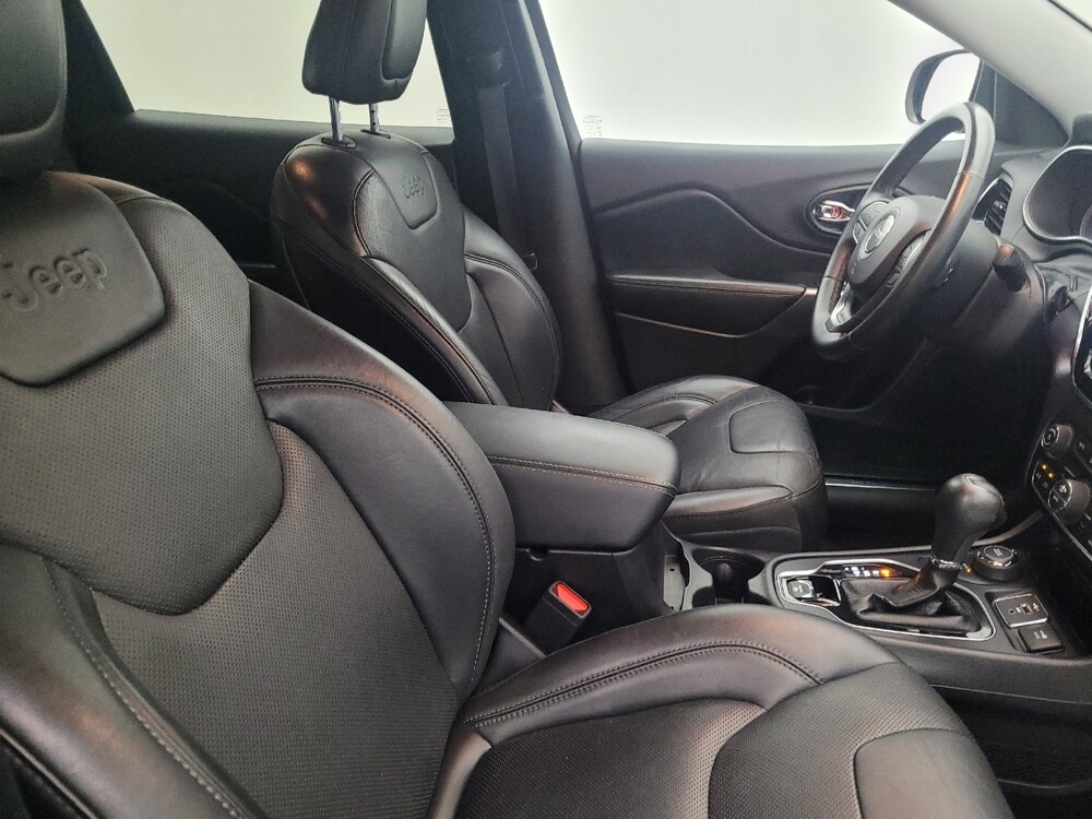 2019 Jeep Cherokee in Bradenton, FL 34207 - 18066925 21