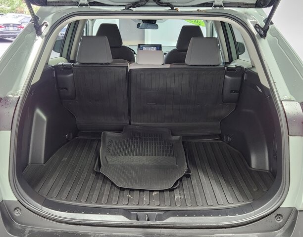 2021 Toyota RAV4 in Cinnaminson, NJ 08077 - 18066965 14