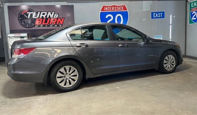 2009 Honda Accord in Conyers, GA 30094 - 18066971 5