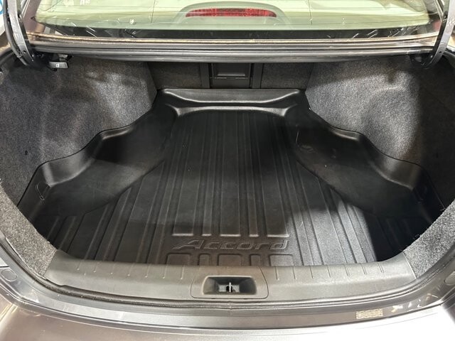 2009 Honda Accord in Conyers, GA 30094 - 18066971 7