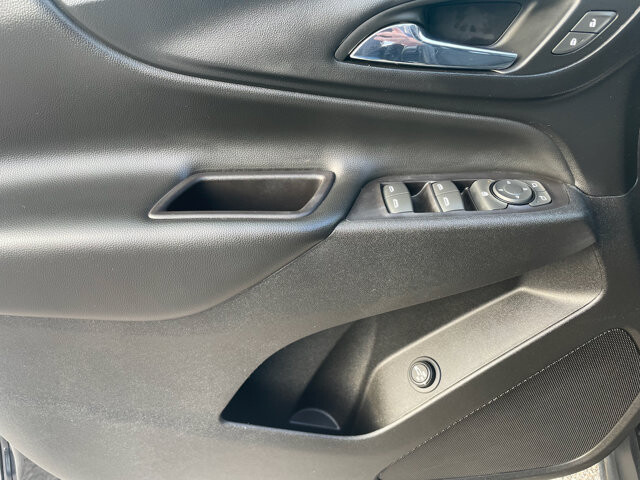 2018 Chevrolet Equinox in Baltimore, MD 21225 - 18066978 30