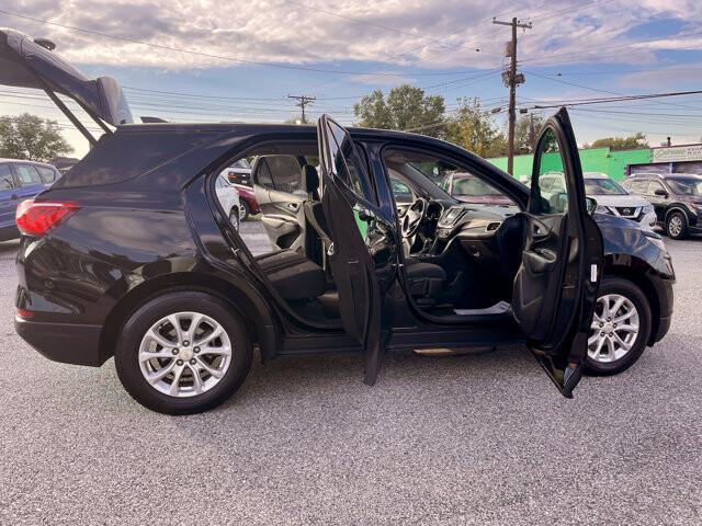 2018 Chevrolet Equinox in Baltimore, MD 21225 - 18066978 10