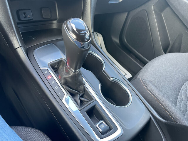 2018 Chevrolet Equinox in Baltimore, MD 21225 - 18066978 41