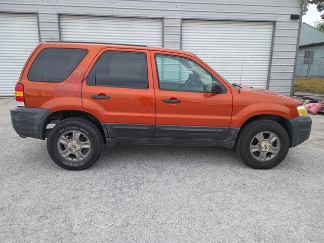 2005 Ford Escape in Hudson, FL 34669 - 18066988