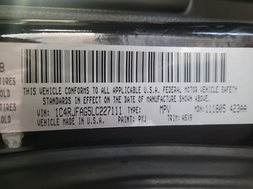 2020 Jeep Grand Cherokee in Conyers, GA 30094 - 18067024 33