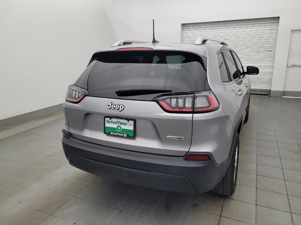 2019 Jeep Cherokee in Tampa, FL 33612 - 18067047 7
