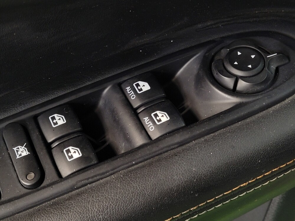 2019 Jeep Compass in Tampa, FL 33612 - 18067048 27