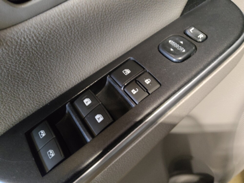 2017 Toyota Camry in West Palm Beach, FL 33409 - 18067068 27