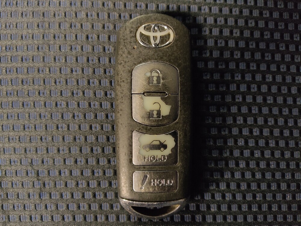 2017 Toyota Yaris in Corpus Christi, TX 78412 - 18067095 32