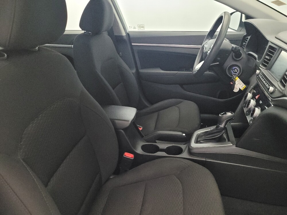 2019 Hyundai Elantra in Woodbridge, VA 22191 - 18067122 21