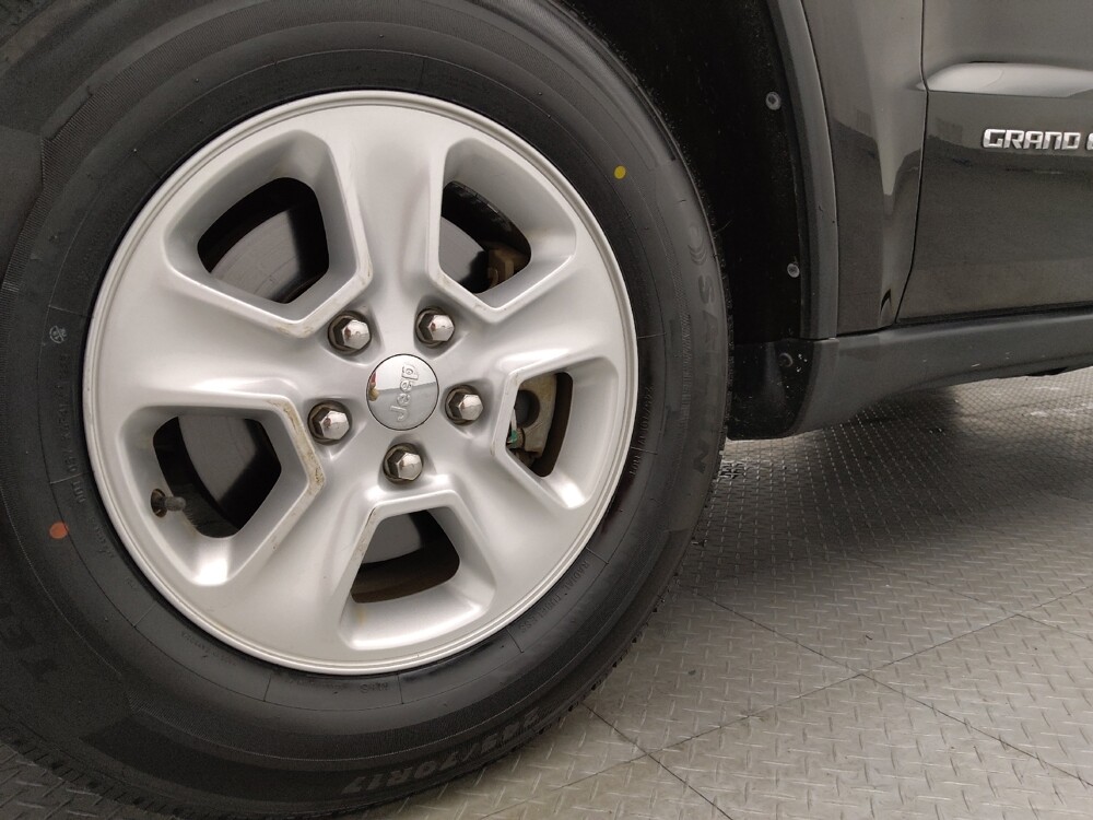 2016 Jeep Grand Cherokee in Kissimmee, FL 34744 - 18067126 31