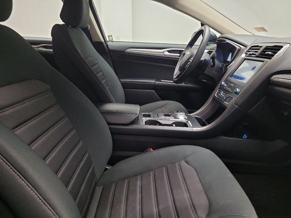 2020 Ford Fusion in Eastpointe, MI 48021 - 18067141 21