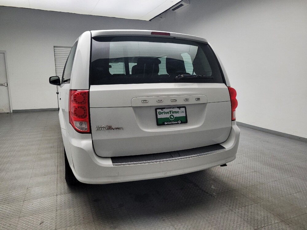 2016 Dodge Grand Caravan in Taylor, MI 48180 - 18067145 6