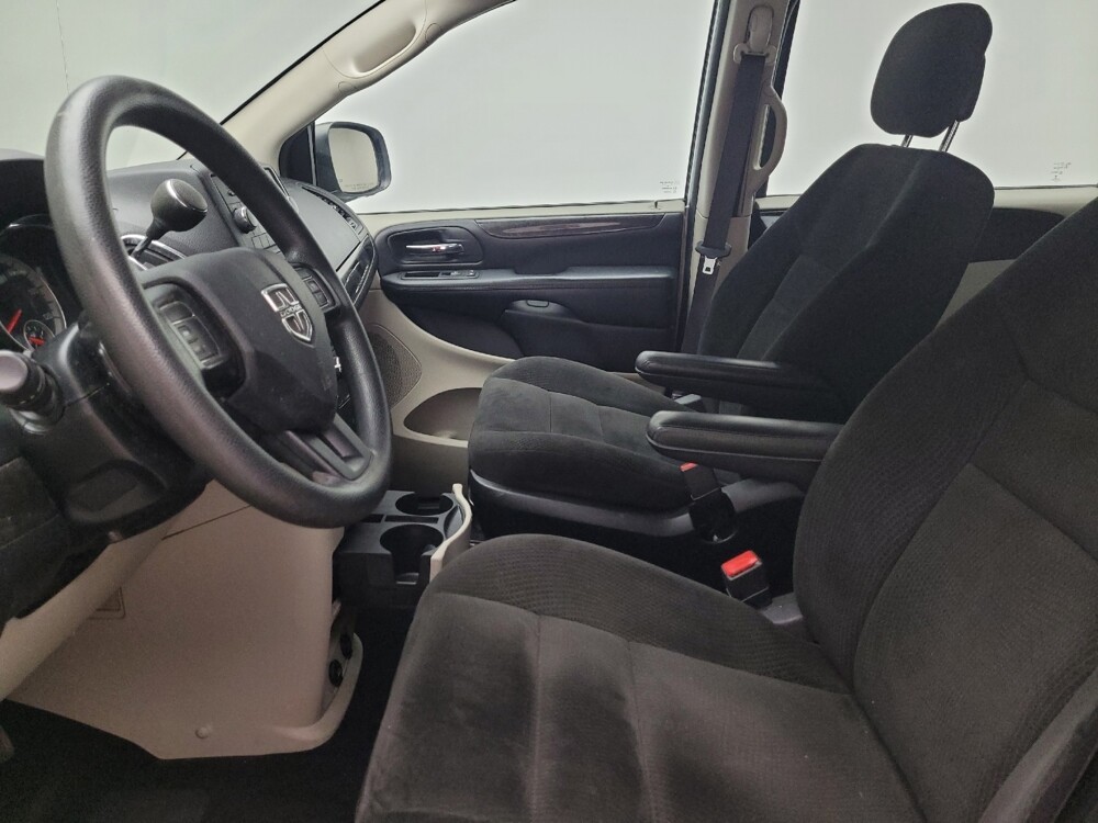 2016 Dodge Grand Caravan in Taylor, MI 48180 - 18067145 17