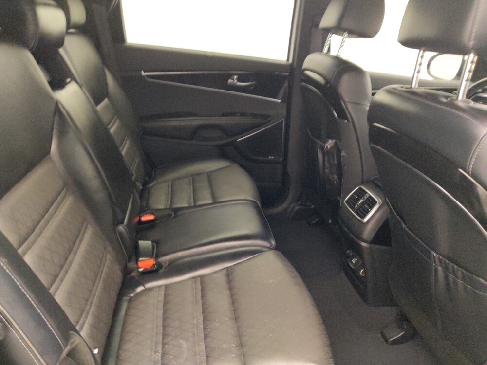 2019 Kia Sorento in San Antonio, TX 78238 - 18067187 19