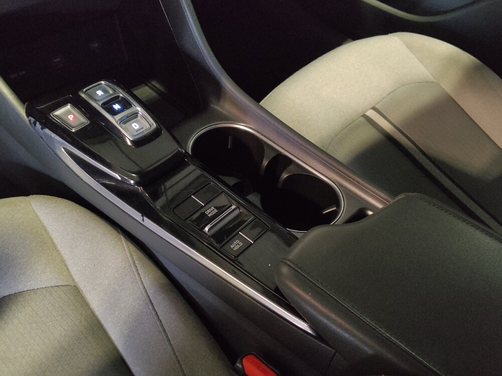 2020 Hyundai Sonata in Hialeah, FL 33014 - 18067190 26