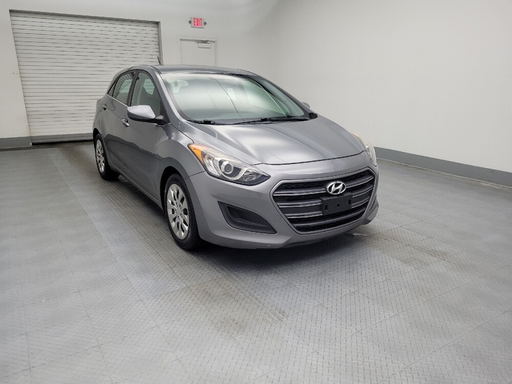 2017 Hyundai Elantra in Peoria, IL 61615 - 18067193 13