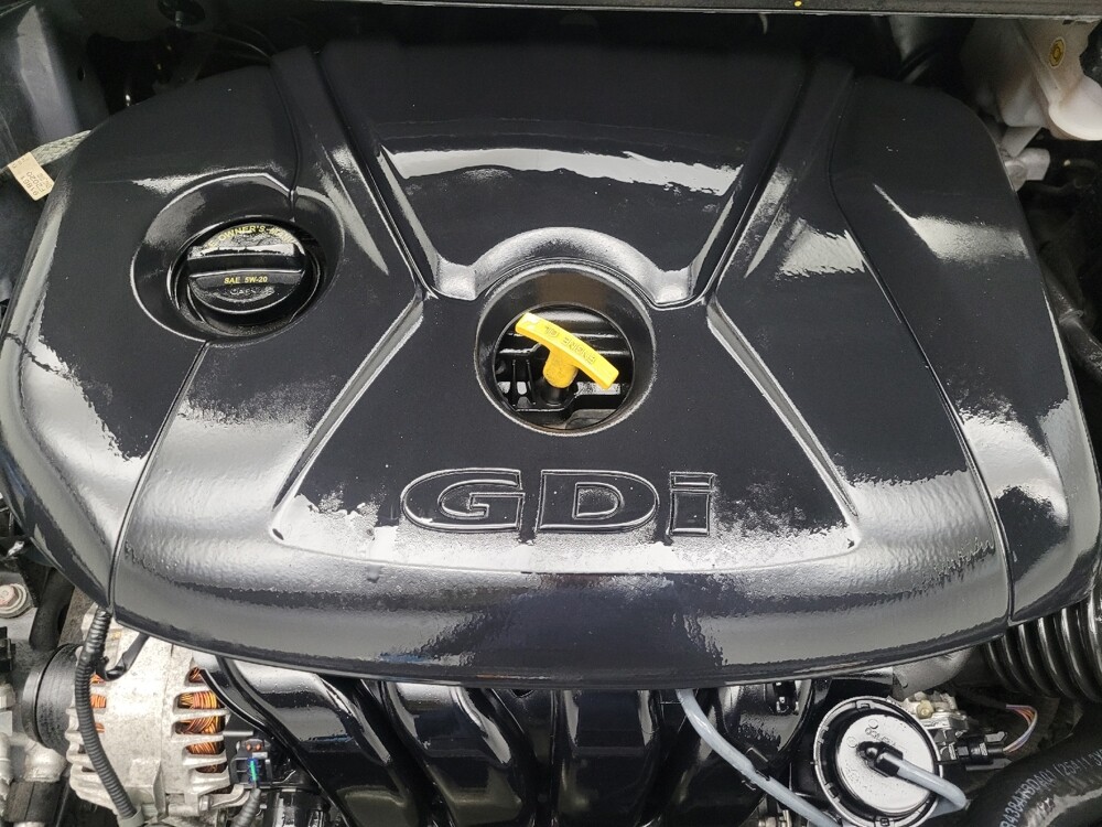 2017 Hyundai Elantra in Peoria, IL 61615 - 18067193 30