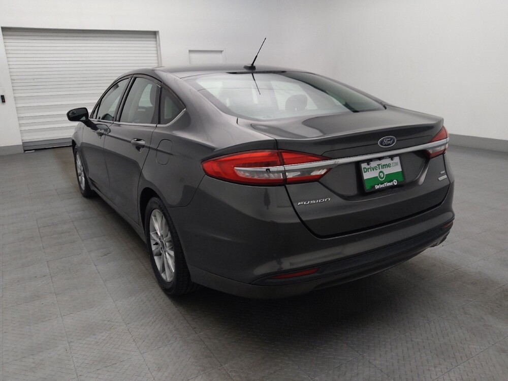 2017 Ford Fusion in Hialeah, FL 33014 - 18067198 5