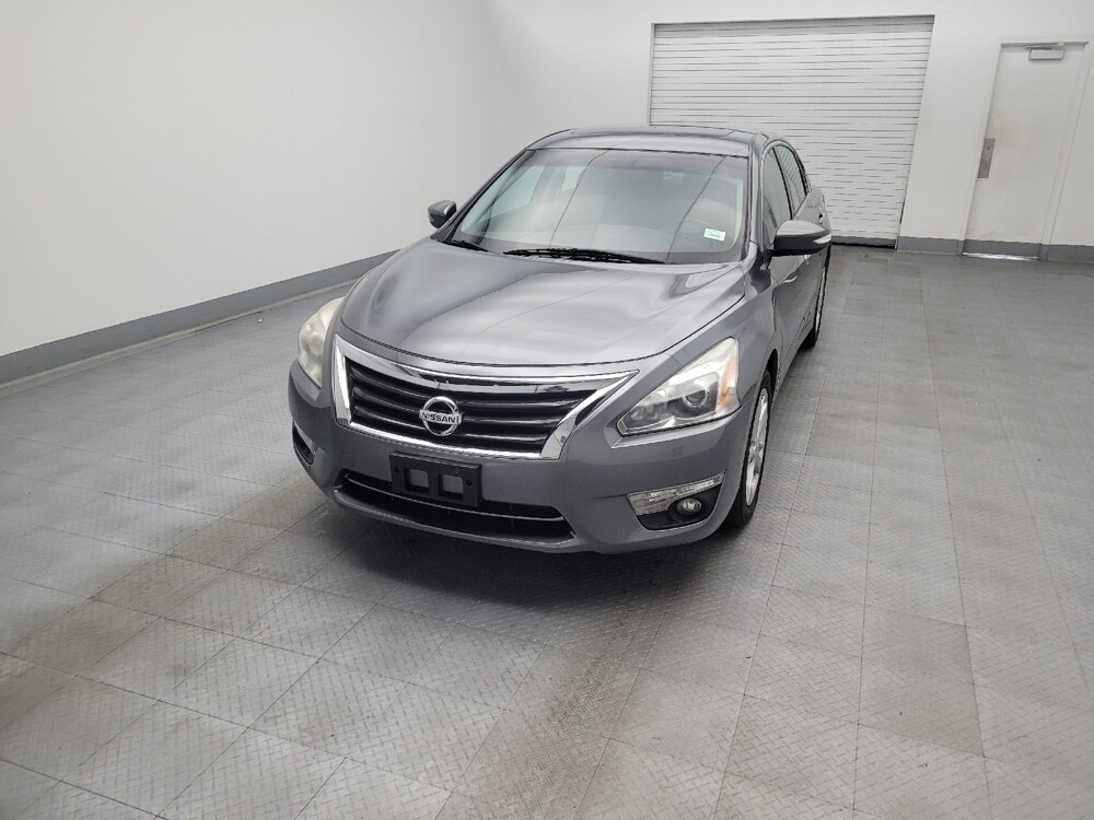 2015 Nissan Altima in Maple Heights, OH 44137 - 18067220 15