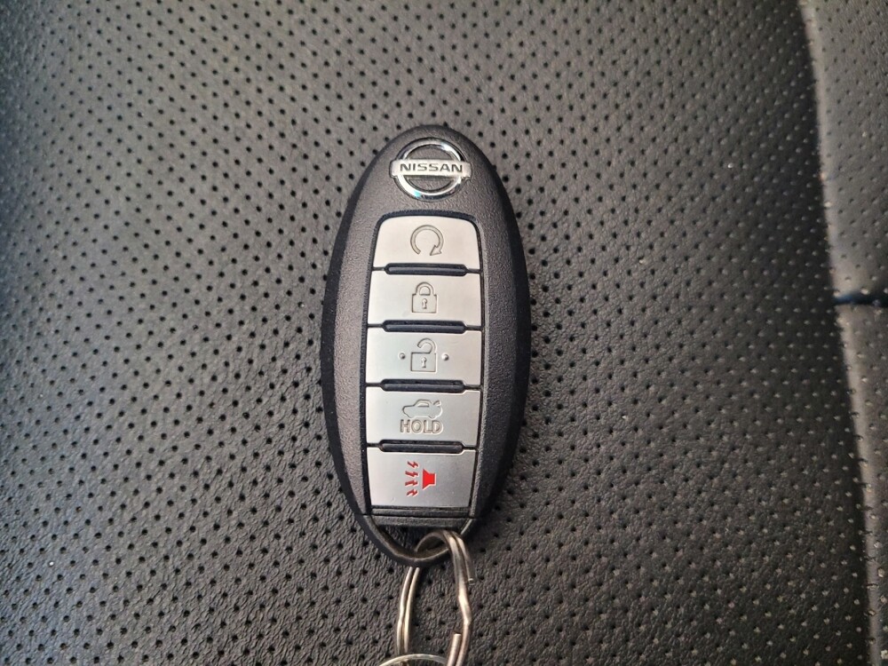 2015 Nissan Altima in Maple Heights, OH 44137 - 18067220 32