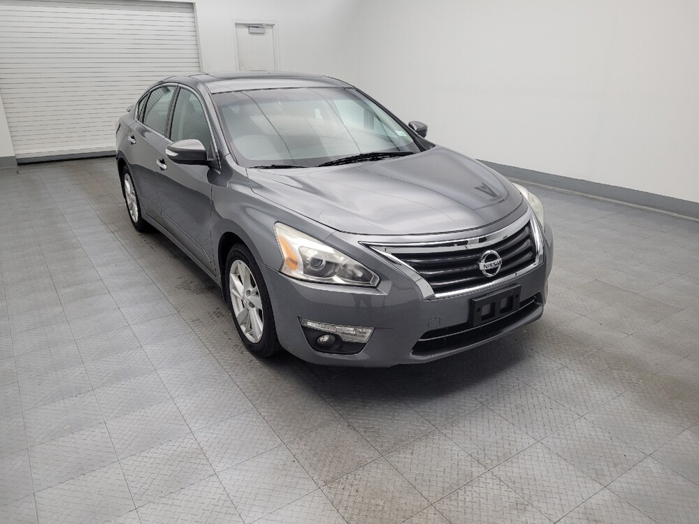 2015 Nissan Altima in Maple Heights, OH 44137 - 18067220 13
