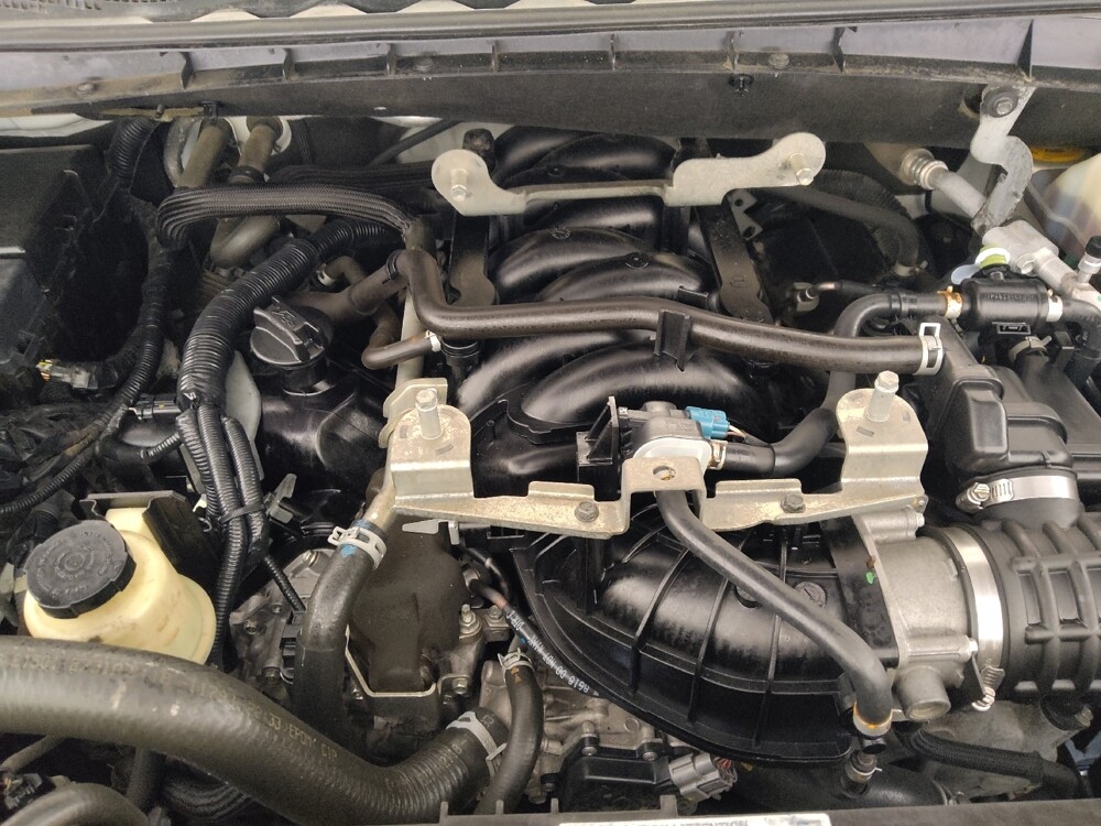 2019 Nissan Titan in Houston, TX 77060 - 18067269 30