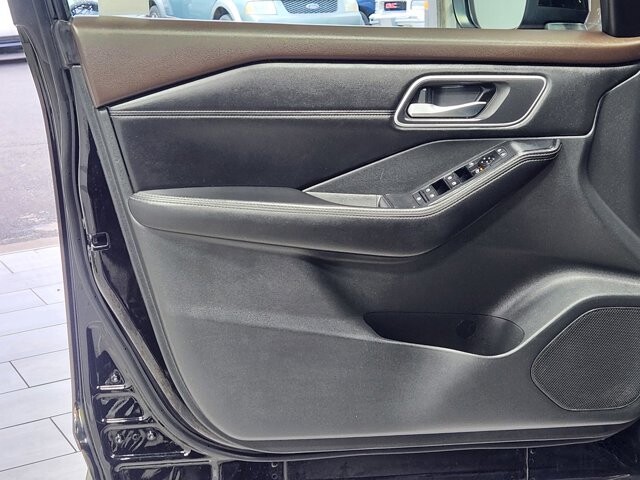 2021 Nissan Rogue in Cinnaminson, NJ 08077 - 18067312 10