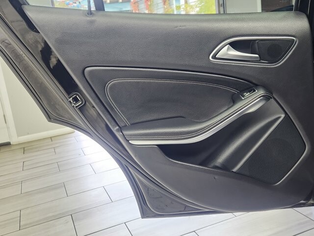 2019 Mercedes-Benz GLA 250 in Cinnaminson, NJ 08077 - 18067318 12