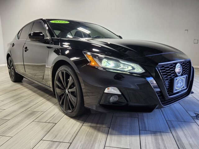 2022 Nissan Altima in Cinnaminson, NJ 08077 - 18067322 7