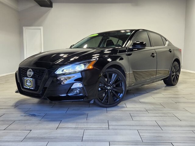 2022 Nissan Altima in Cinnaminson, NJ 08077 - 18067322